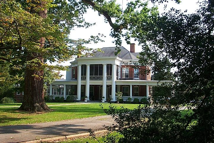 370 Mountain Road, Chastain Home